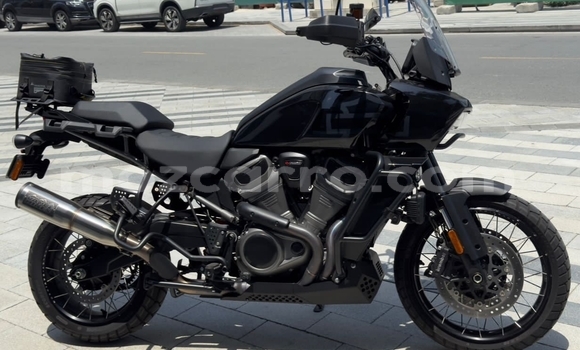 Nunua Ilio tumika Harley Davidson S Nyeusi Bike ndani ya Maputo nchini Maputo