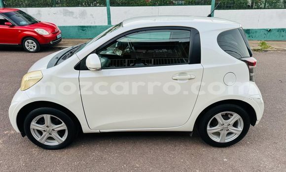Comprar Usado Toyota iQ Branco Carro em Maputo em Maputo Comprar Usado Toyota iQ Branco Carro em Maputo em Maputo
