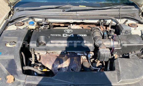 Comprar Usado Toyota Avensis De outros Carro em Maputo em Maputo Comprar Usado Toyota Avensis De outros Carro em Maputo em Maputo