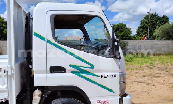 Comprar Usado Mitsubishi FTO Branco Carro em Maputo em Maputo Comprar Usado Mitsubishi FTO Branco Carro em Maputo em Maputo