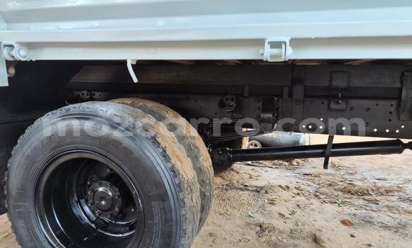 Comprar Usado Mitsubishi FTO Branco Carro em Maputo em Maputo Comprar Usado Mitsubishi FTO Branco Carro em Maputo em Maputo