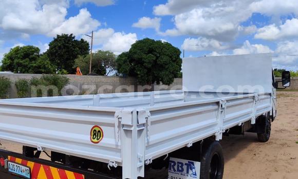 Comprar Usado Mitsubishi FTO Branco Carro em Maputo em Maputo Comprar Usado Mitsubishi FTO Branco Carro em Maputo em Maputo