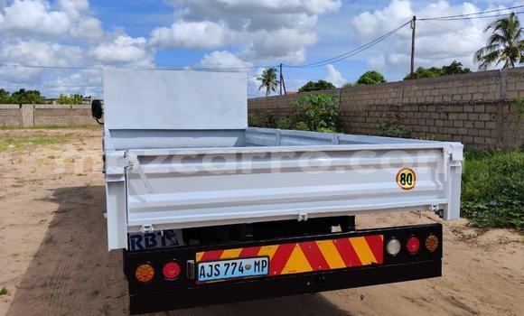 Comprar Usado Mitsubishi FTO Branco Carro em Maputo em Maputo Comprar Usado Mitsubishi FTO Branco Carro em Maputo em Maputo