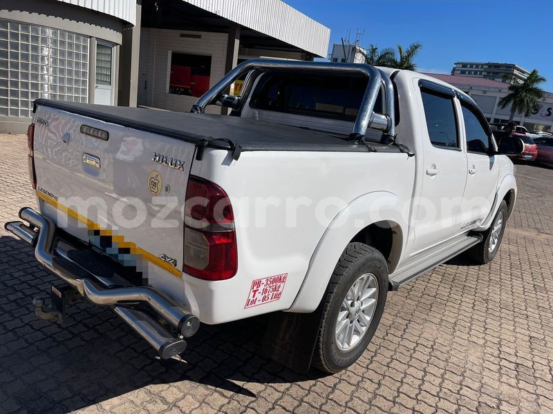 Big with watermark toyota hilux maputo maputo 24024