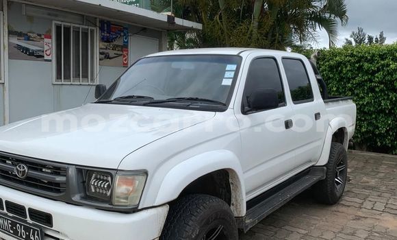 Buy Used Toyota Hilux White Car in Maputo in Maputo Buy Used Toyota Hilux White Car in Maputo in Maputo