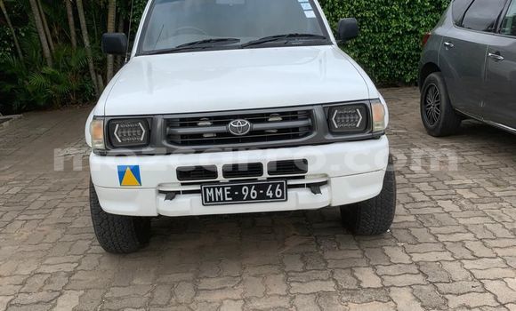 Buy Used Toyota Hilux White Car in Maputo in Maputo Buy Used Toyota Hilux White Car in Maputo in Maputo
