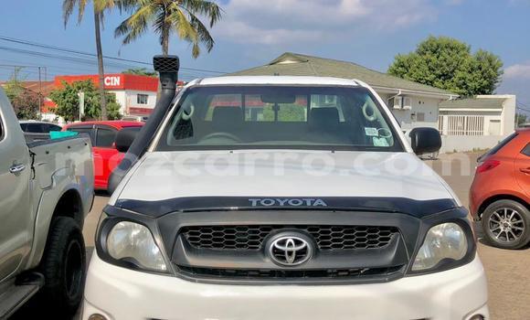 Comprar Novo Toyota Hilux Branco Carro em Maputo em Maputo Comprar Novo Toyota Hilux Branco Carro em Maputo em Maputo