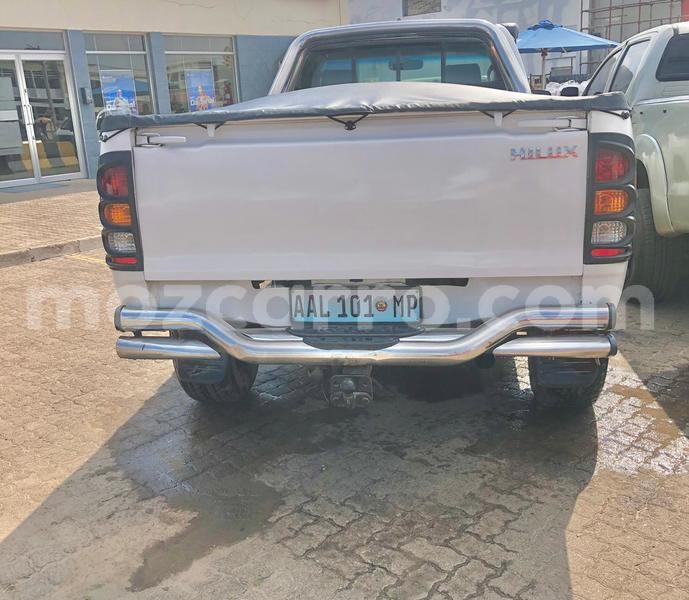 Big with watermark toyota hilux maputo maputo 24040