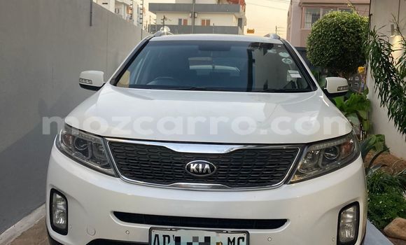 Nunua Ilio tumika Kia Sorento Nyeupe Gari ndani ya Maputo nchini Maputo Nunua Ilio tumika Kia Sorento Nyeupe Gari ndani ya Maputo nchini Maputo