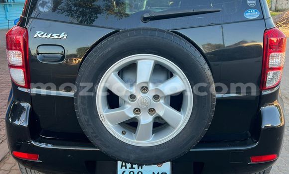Nunua Ilio tumika Toyota Rush Nyeusi Gari ndani ya Maputo nchini Maputo Nunua Ilio tumika Toyota Rush Nyeusi Gari ndani ya Maputo nchini Maputo