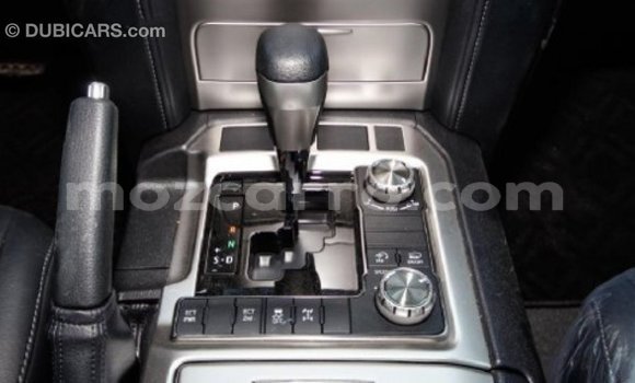 Tenga Imported Toyota Land Cruiser Chena Mota in Import - Dubai in Cabo Delgado Tenga Imported Toyota Land Cruiser Chena Mota in Import - Dubai in Cabo Delgado