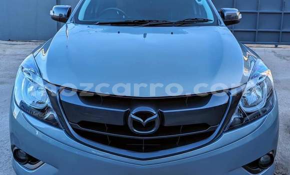 Comprar Usado Mazda BT-50 Azul Carro em Maputo em Maputo Comprar Usado Mazda BT-50 Azul Carro em Maputo em Maputo