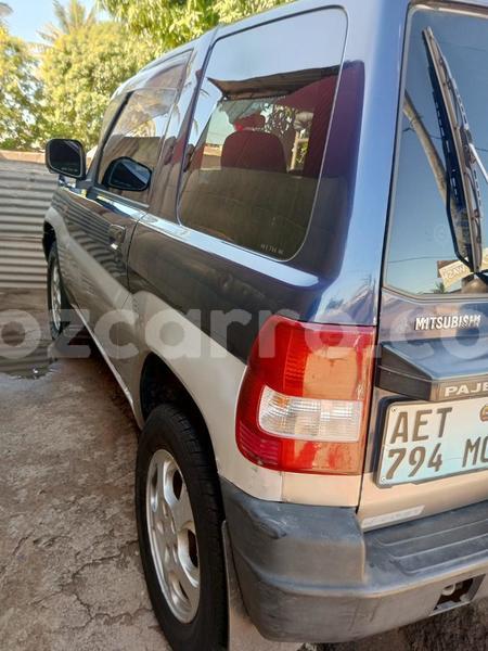 Big with watermark mitsubishi pajero io maputo maputo 24057