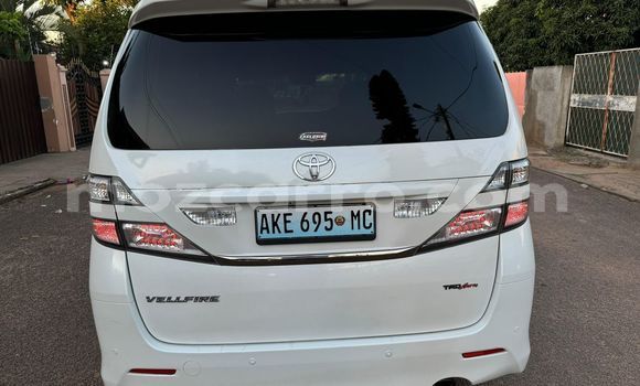 Tenga Itsva Toyota Vellfire Chena Mota in Maputo in Maputo Tenga Itsva Toyota Vellfire Chena Mota in Maputo in Maputo