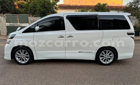 Tenga Itsva Toyota Vellfire Chena Mota in Maputo in Maputo Tenga Itsva Toyota Vellfire Chena Mota in Maputo in Maputo