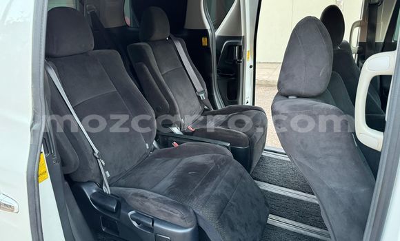 Tenga Itsva Toyota Vellfire Chena Mota in Maputo in Maputo Tenga Itsva Toyota Vellfire Chena Mota in Maputo in Maputo