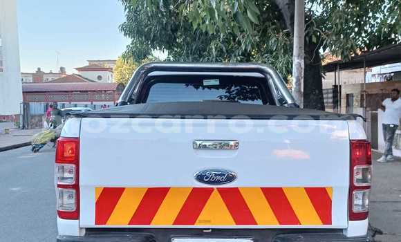 Comprar Usado Ford Ranchero Branco Carro em Maputo em Maputo Comprar Usado Ford Ranchero Branco Carro em Maputo em Maputo