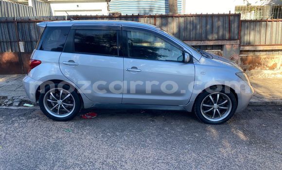 Comprar Usado Toyota IST Prata Carro em Maputo em Maputo Comprar Usado Toyota IST Prata Carro em Maputo em Maputo