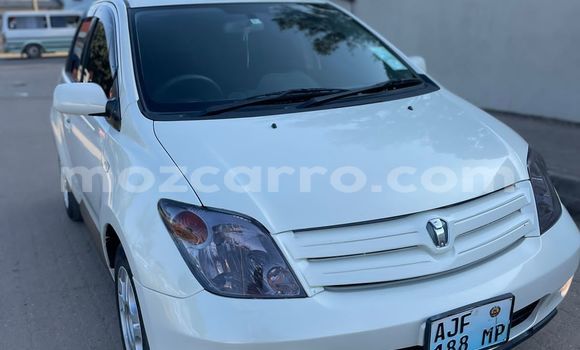 Comprar Usado Toyota IST Branco Carro em Maputo em Maputo Comprar Usado Toyota IST Branco Carro em Maputo em Maputo