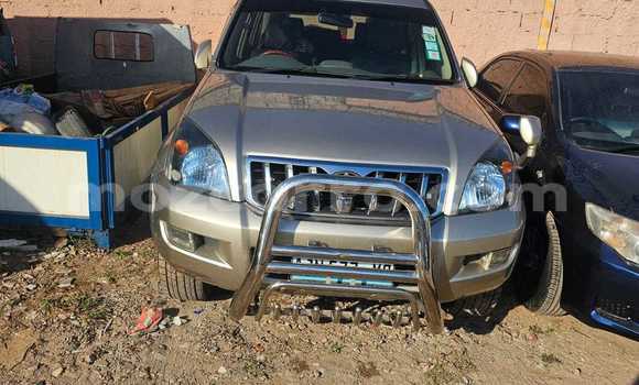 Tenga Itsva Toyota Land Cruiser Prado Zvimwe Mota in Maputo in Maputo Tenga Itsva Toyota Land Cruiser Prado Zvimwe Mota in Maputo in Maputo