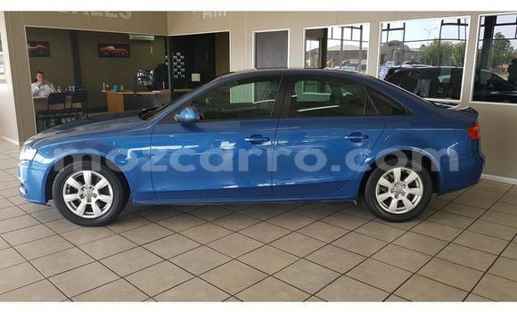 Comprar Usado Audi A4 Azul Carro em Beira em Sofala