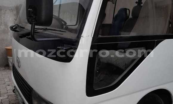 Comprar Usado Toyota Coaster Branco Carro em Maputo em Maputo Comprar Usado Toyota Coaster Branco Carro em Maputo em Maputo