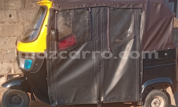 Comprar Usado TVS HLX125 Preto Moto em Maputo em Maputo