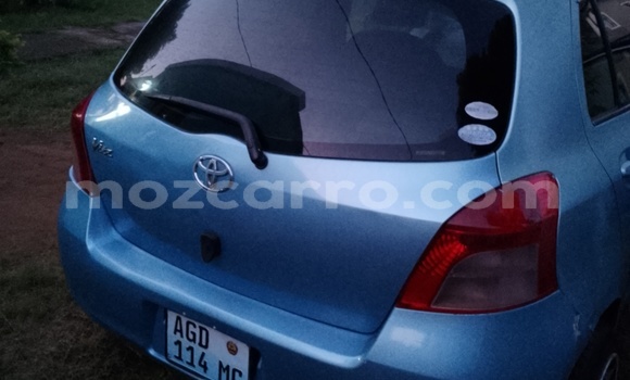Comprar Usado Toyota Vitz Azul Carro em Maputo em Maputo Comprar Usado Toyota Vitz Azul Carro em Maputo em Maputo