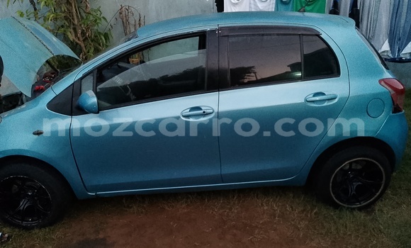 Comprar Usado Toyota Vitz Azul Carro em Maputo em Maputo Comprar Usado Toyota Vitz Azul Carro em Maputo em Maputo