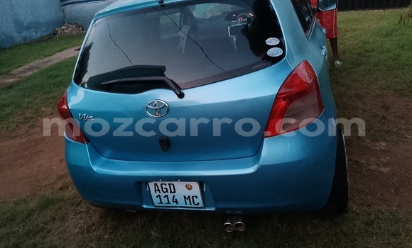 Comprar Usado Toyota Vitz Azul Carro em Maputo em Maputo Comprar Usado Toyota Vitz Azul Carro em Maputo em Maputo