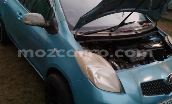 Comprar Usado Toyota Vitz Azul Carro em Maputo em Maputo Comprar Usado Toyota Vitz Azul Carro em Maputo em Maputo