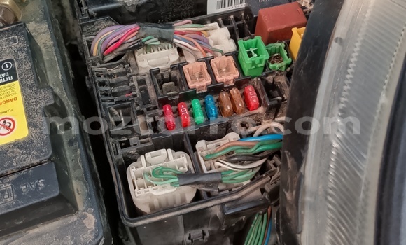 Comprar Usado Toyota Vitz Azul Carro em Maputo em Maputo Comprar Usado Toyota Vitz Azul Carro em Maputo em Maputo