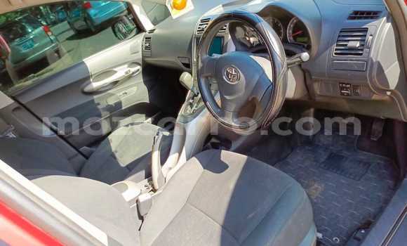 Comprar Usado Toyota Auris Prata Carro em Maputo em Maputo Comprar Usado Toyota Auris Prata Carro em Maputo em Maputo