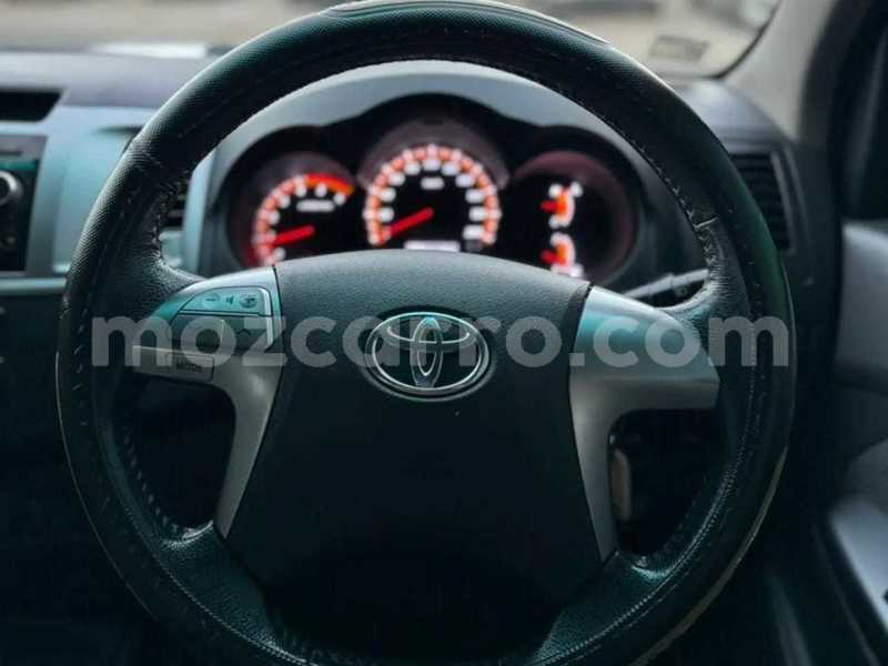 Big with watermark toyota hilux maputo maputo 24103