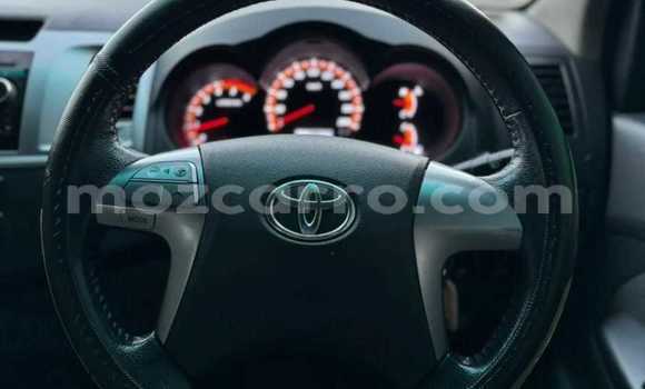Comprar Usado Toyota Hilux Branco Carro em Maputo em Maputo Comprar Usado Toyota Hilux Branco Carro em Maputo em Maputo
