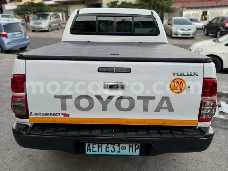 Big with watermark toyota hilux maputo maputo 24103