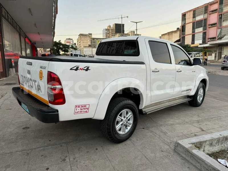 Big with watermark toyota hilux maputo maputo 24103