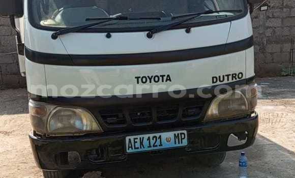 Nunua Ilio tumika Toyota Dyna Nyeupe Gari ndani ya Maputo nchini Maputo Nunua Ilio tumika Toyota Dyna Nyeupe Gari ndani ya Maputo nchini Maputo