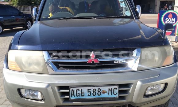 Comprar Usado Mitsubishi Pajero Azul Carro em Maputo em Maputo Comprar Usado Mitsubishi Pajero Azul Carro em Maputo em Maputo