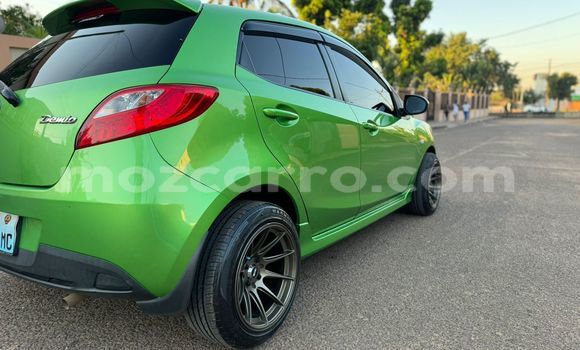Buy Used Mazda Demio Green Car in Maputo in Maputo Buy Used Mazda Demio Green Car in Maputo in Maputo