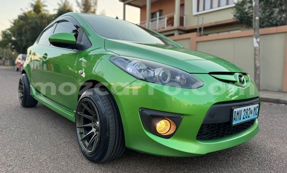 Buy Used Mazda Demio Green Car in Maputo in Maputo Buy Used Mazda Demio Green Car in Maputo in Maputo