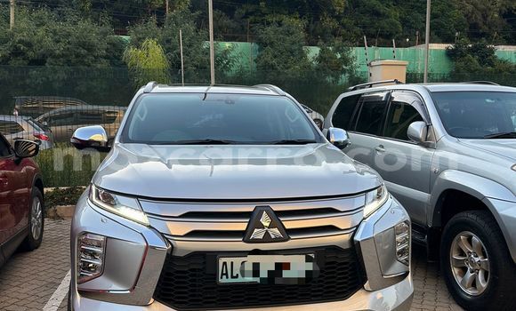 Comprar Novo Mitsubishi Pajero Sport Prata Carro em Maputo em Maputo Comprar Novo Mitsubishi Pajero Sport Prata Carro em Maputo em Maputo