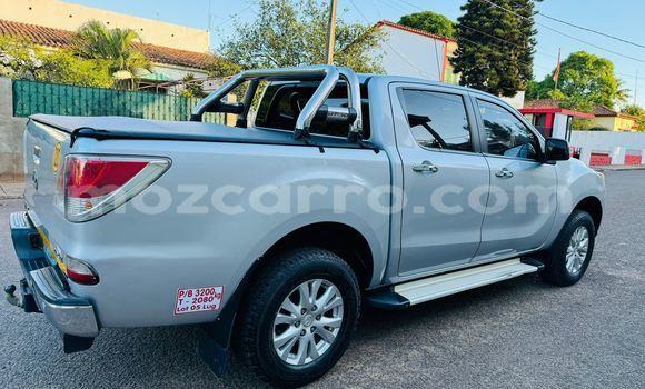 Comprar Novo Mazda BT-50 Prata Carro em Maputo em Maputo Comprar Novo Mazda BT-50 Prata Carro em Maputo em Maputo