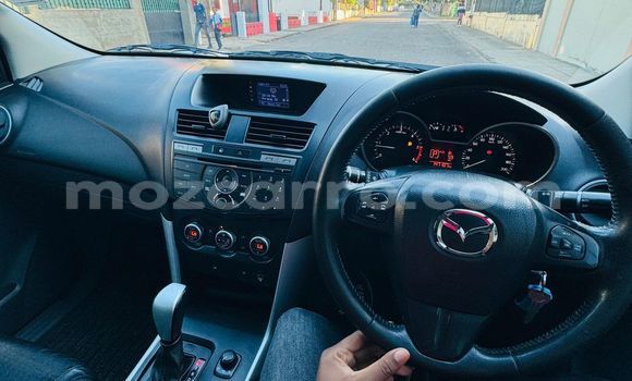 Comprar Novo Mazda BT-50 Prata Carro em Maputo em Maputo Comprar Novo Mazda BT-50 Prata Carro em Maputo em Maputo