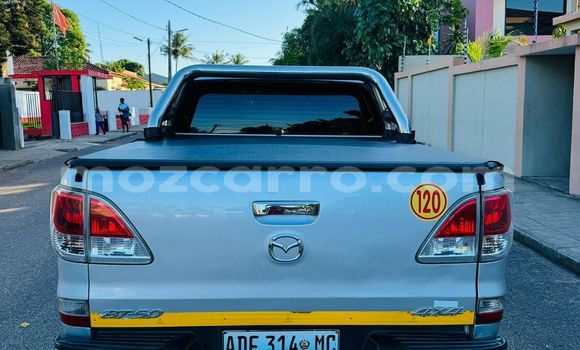 Comprar Novo Mazda BT-50 Prata Carro em Maputo em Maputo Comprar Novo Mazda BT-50 Prata Carro em Maputo em Maputo
