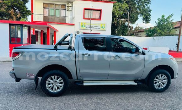 Comprar Novo Mazda BT-50 Prata Carro em Maputo em Maputo Comprar Novo Mazda BT-50 Prata Carro em Maputo em Maputo