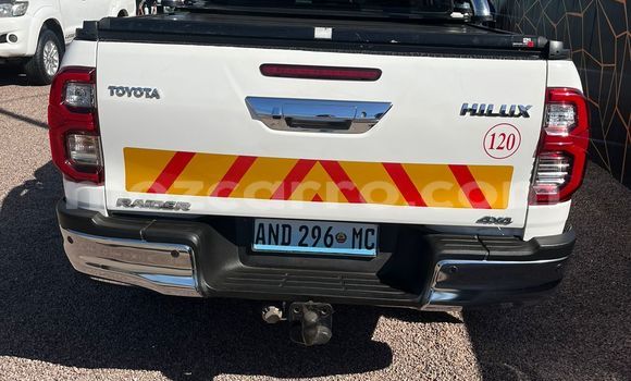 Tenga Tsaru Toyota Hiluxe Revo Chena Mota in Maputo in Maputo Tenga Tsaru Toyota Hiluxe Revo Chena Mota in Maputo in Maputo