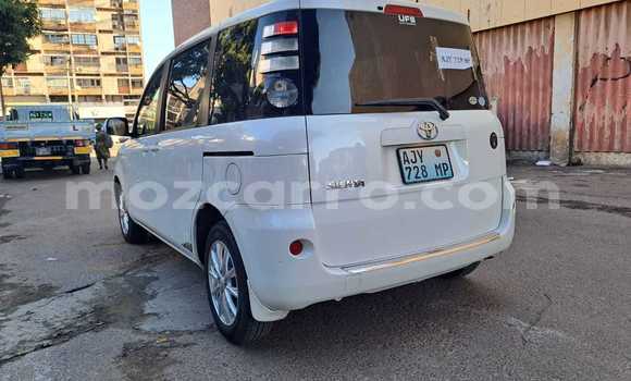 Nunua Ilio tumika Toyota Sienta Nyeupe Gari ndani ya Maputo nchini Maputo Nunua Ilio tumika Toyota Sienta Nyeupe Gari ndani ya Maputo nchini Maputo