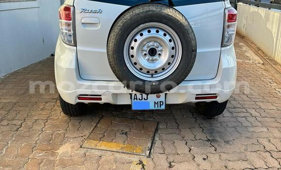 Nunua Ilio tumika Toyota Rush Nyeupe Gari ndani ya Maputo nchini Maputo Nunua Ilio tumika Toyota Rush Nyeupe Gari ndani ya Maputo nchini Maputo