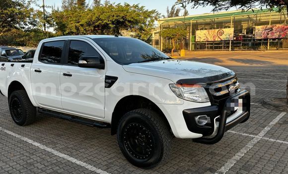 Tenga Tsaru Ford Ranger Chena Mota in Maputo in Maputo
